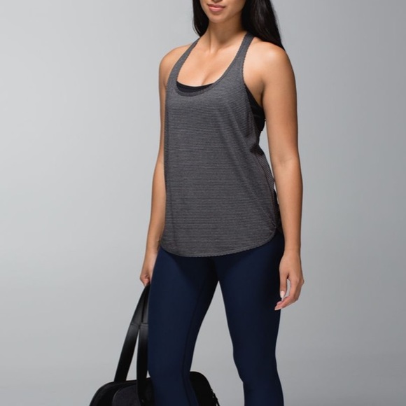 Lululemon Athletica Women’s 105F Singlet Laser Cut, Grey Black Racerback tank - Picture 2 of 15